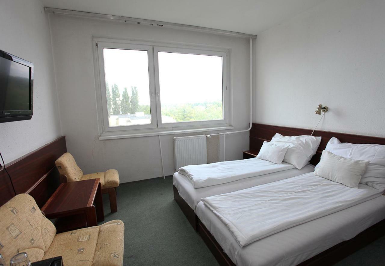 Aranypart Hotel Siofok Luaran gambar